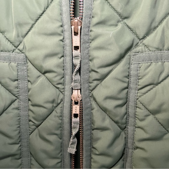 J.Crew Factory Olive Green Quilted Puffer Vest Size MEDIUM Pockets Double Zipper - Picture 6 of 13